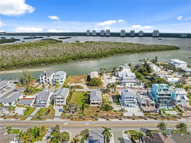 26450 Bay RD, Bonita Springs, FL 34134