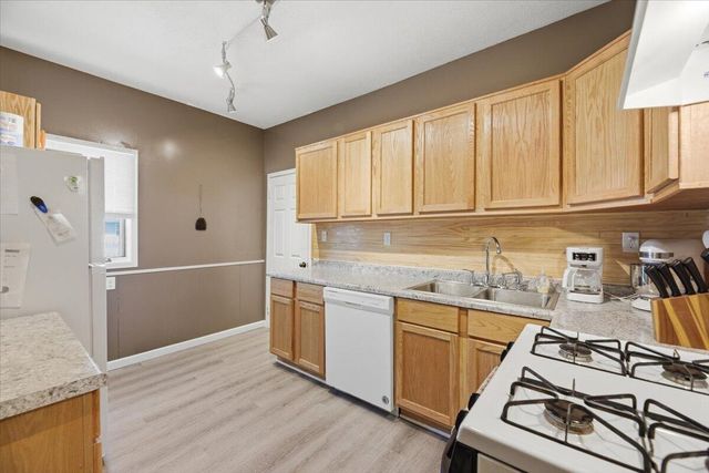 1908 S 10TH Street, Council Bluffs, IA 51501