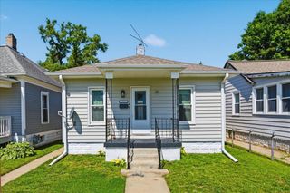 1908 S 10TH Street, Council Bluffs, IA 51501