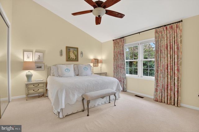 10714 BREWER HOUSE, Rockville, MD 20852