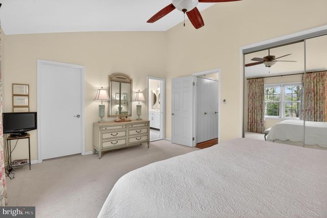 10714 BREWER HOUSE, Rockville, MD 20852