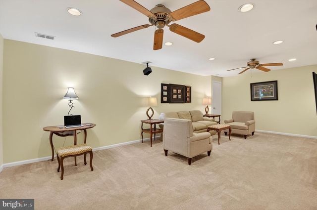 10714 BREWER HOUSE, Rockville, MD 20852