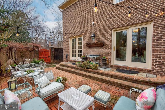 10714 BREWER HOUSE, Rockville, MD 20852