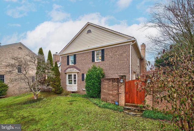 10714 BREWER HOUSE, Rockville, MD 20852