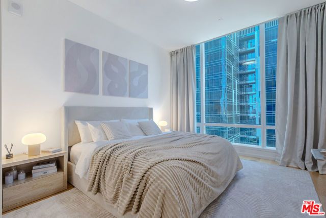 877 Francisco Street 1903, Los Angeles, CA 90017