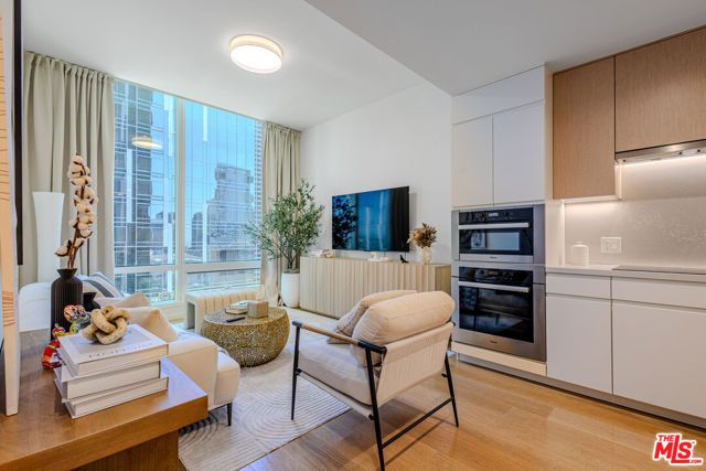877 Francisco Street 1903, Los Angeles, CA 90017