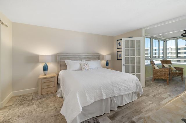 5920 MIDNIGHT PASS ROAD 704, Sarasota, FL 34242