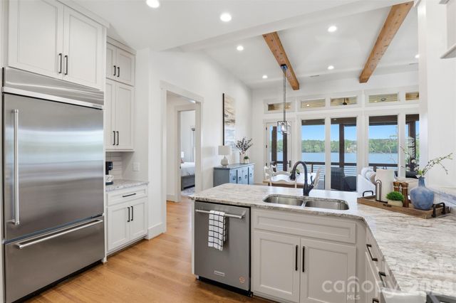 8058 Edgewater Drive, Norwood, NC 28128