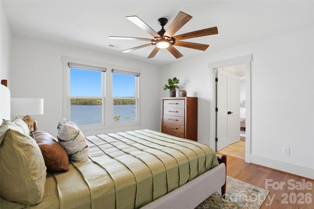 8058 Edgewater Drive, Norwood, NC 28128