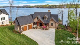 8058 Edgewater Drive, Norwood, NC 28128