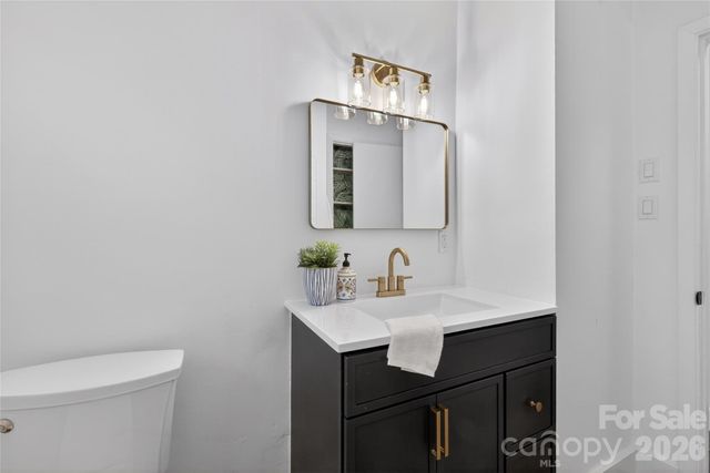 5412 Milhaven Lane, Charlotte, NC 28269
