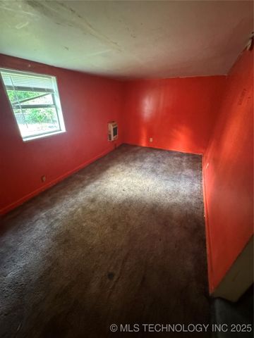 411 W 12th Street, Okmulgee, OK 74447