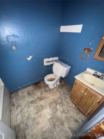 411 W 12th Street, Okmulgee, OK 74447