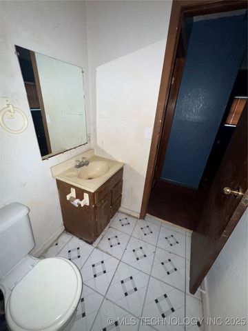 411 W 12th Street, Okmulgee, OK 74447