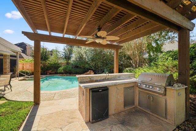 19315 Puget Lane, Spring, TX 77388
