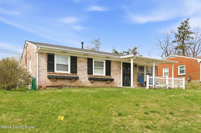 2720 Tregaron Ave, Jeffersontown, KY 40299