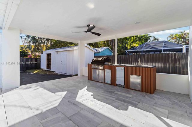 5420 Lincoln St, Hollywood, FL 33021