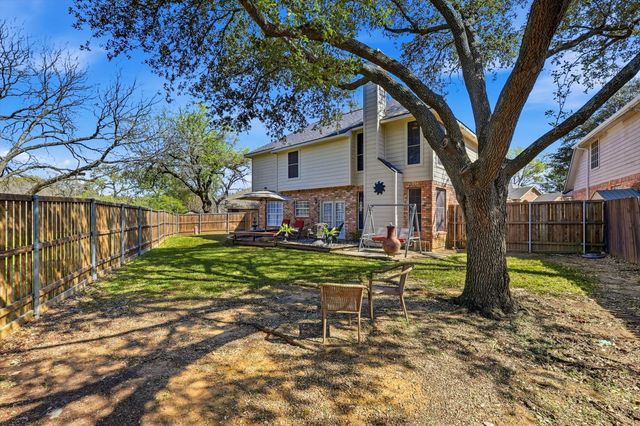 2048 Brookville Lane, Flower Mound, TX 75028