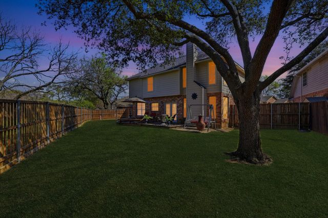 2048 Brookville Lane, Flower Mound, TX 75028