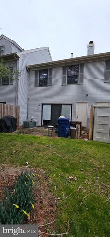 3 FILLMORE PL, Lawrence Township, NJ 08648