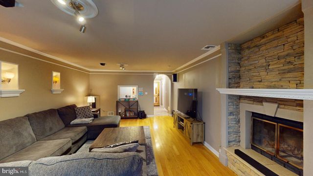 3 FILLMORE PL, Lawrence Township, NJ 08648