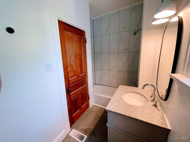 5131 Globe Avenue, Norwood, OH 45212