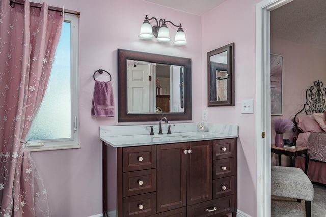 501 LAKEVIEW DRIVE, Oldsmar, FL 34677