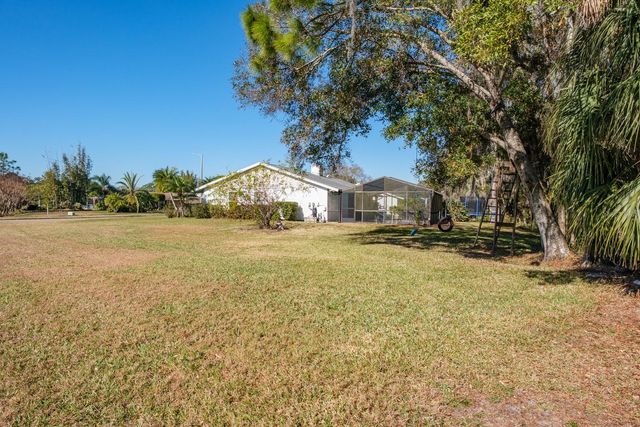 501 LAKEVIEW DRIVE, Oldsmar, FL 34677