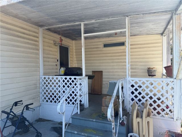 8156 N Princess Avenue, Dunnellon, FL 34433