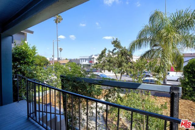 4804 Mascot Street, Los Angeles, CA 90019