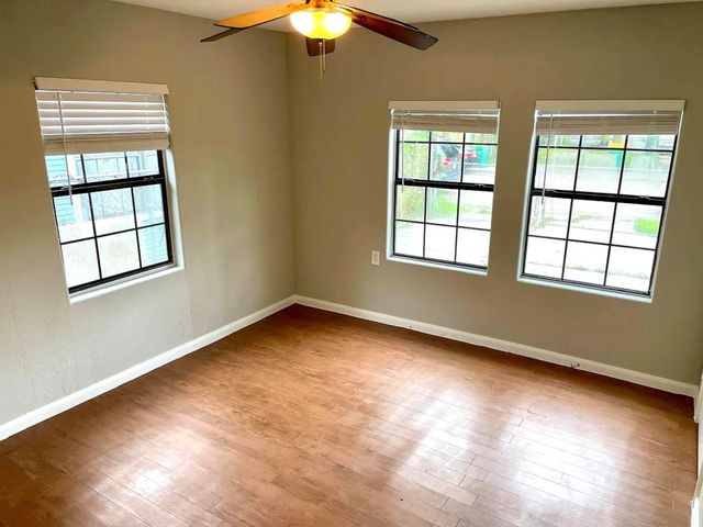 1403 Ash Street, Baytown, TX 77520