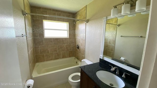 2125 Emerald Court, Merritt Island, FL 32953