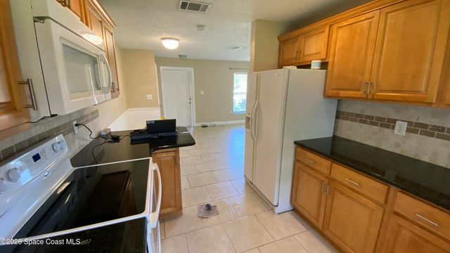2125 Emerald Court, Merritt Island, FL 32953