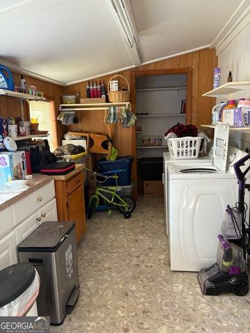 508 Pine Street, West Point, GA 31833