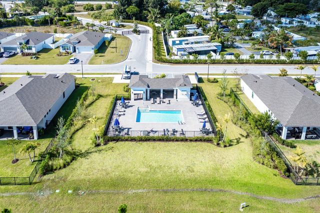 5958 SE Sky Blue Circle, Stuart, FL 34997