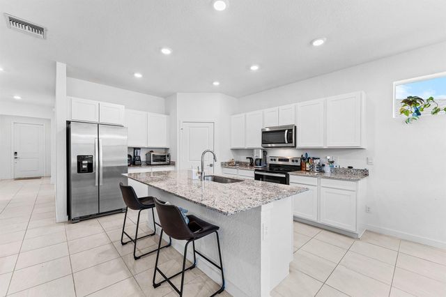 5958 SE Sky Blue Circle, Stuart, FL 34997