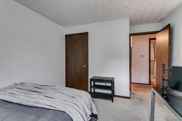 2317 W APPLEGATE DRIVE, Appleton, WI 54914