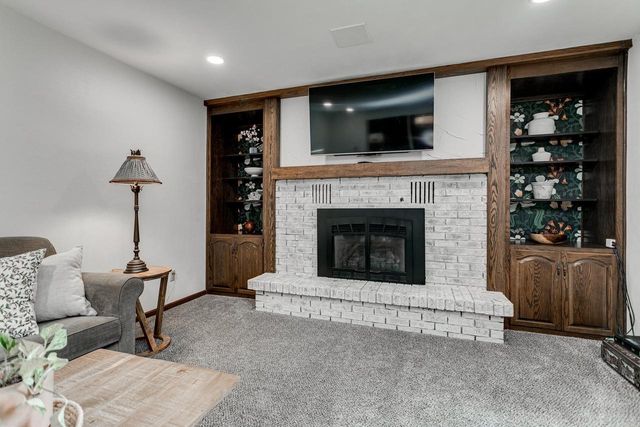 2317 W APPLEGATE DRIVE, Appleton, WI 54914