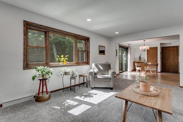 2317 W APPLEGATE DRIVE, Appleton, WI 54914