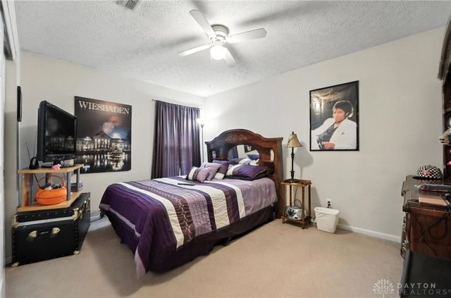 5224 Sweetleaf Drive, Dayton, OH 45424