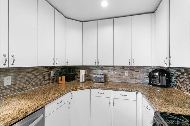 782 W Renette Ave, El Cajon, CA 92020