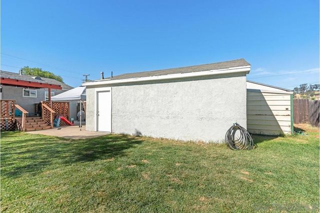 782 W Renette Ave, El Cajon, CA 92020