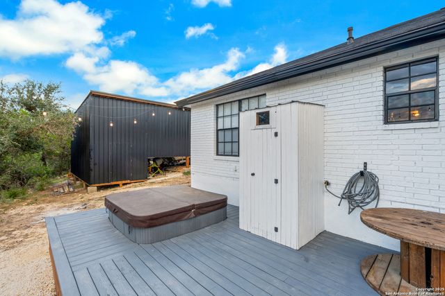 2665 Casey Road, Bulverde, TX 78163