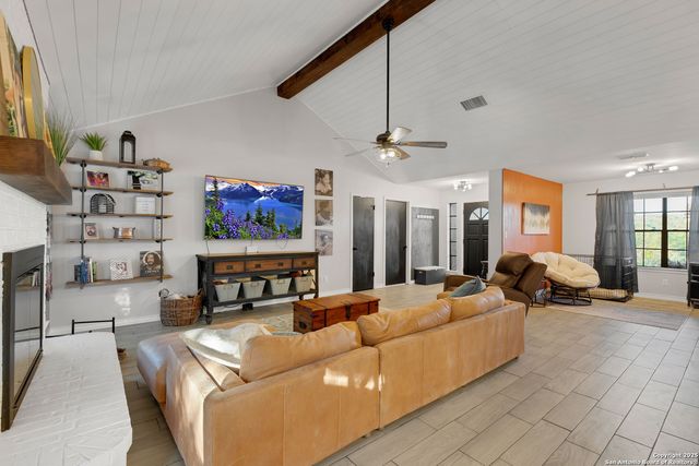 2665 Casey Road, Bulverde, TX 78163