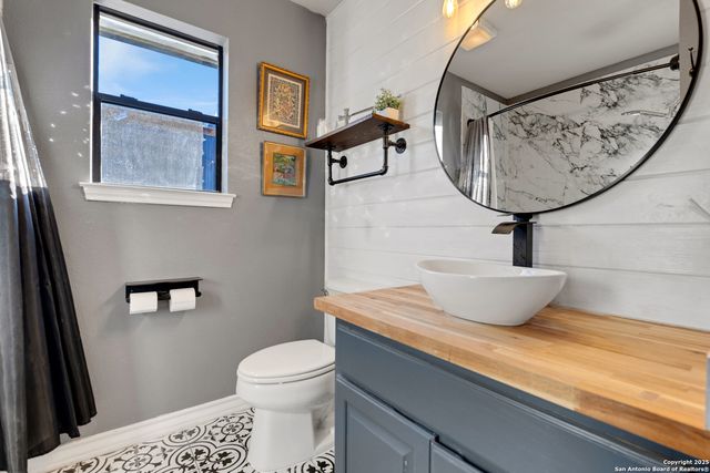 2665 Casey Road, Bulverde, TX 78163