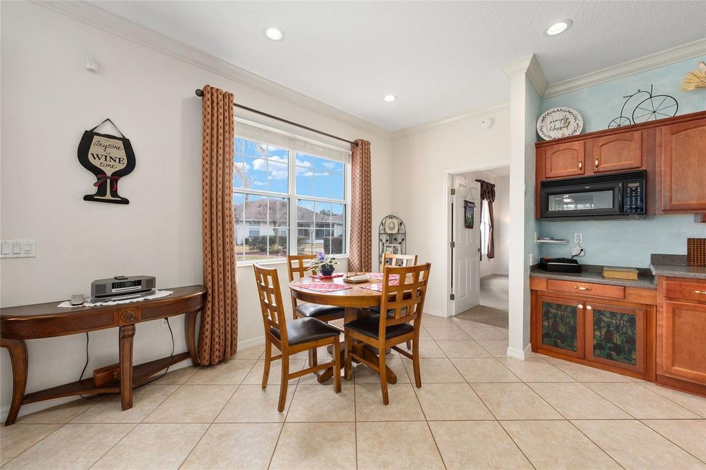 Image 21 of property listing at 8785 SW 82ND COURT ROAD, Ocala, FL 34481