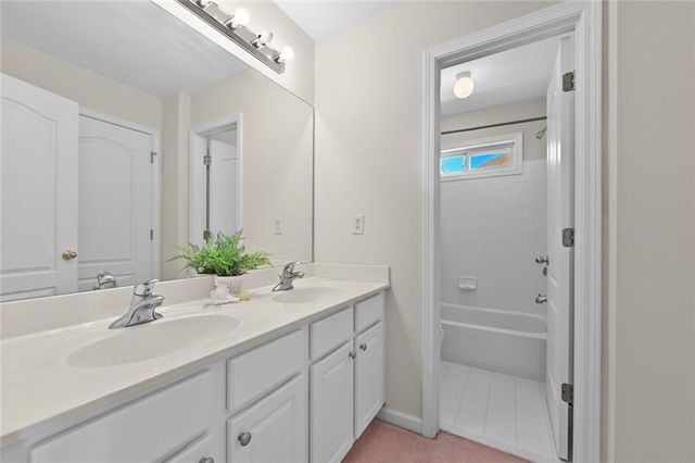 3945 Summit Gate Drive, Suwanee, GA 30024