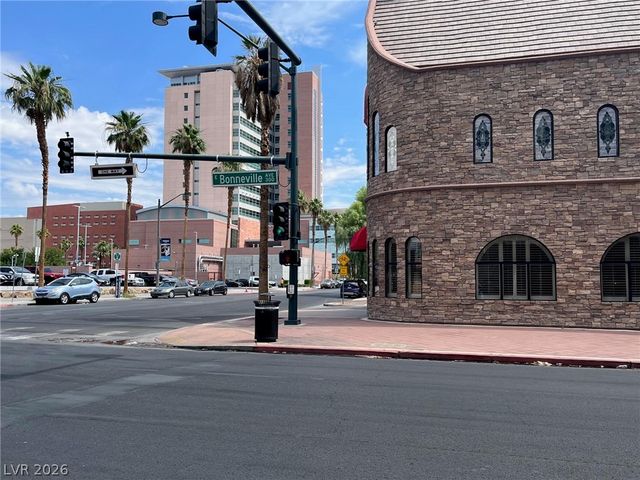 353 East Bonneville Avenue 743, Las Vegas, NV 89101