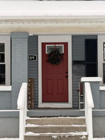 209 Monroe Street, Middletown, OH 45042