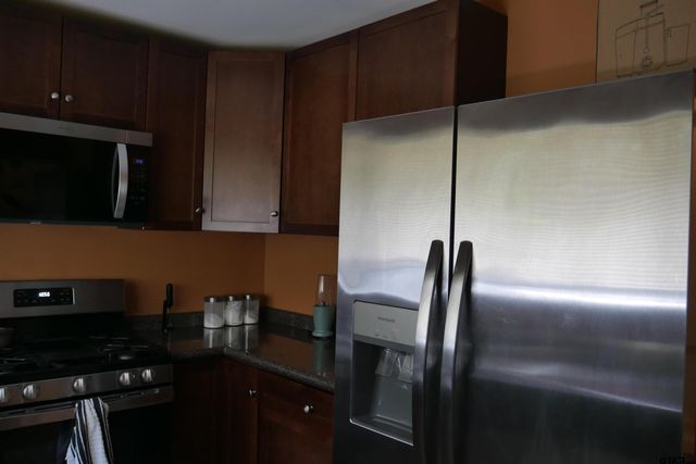 7239 Greenbriar Rd, Tyler, TX 75704
